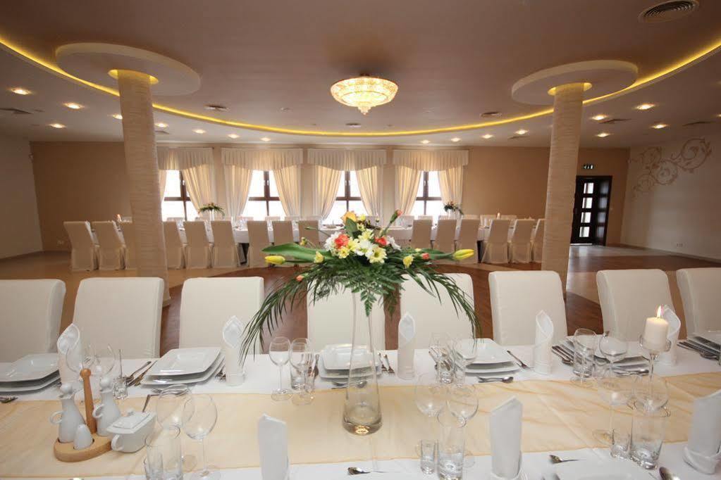 Biala Akacja Resort & Business Prudnik Εξωτερικό φωτογραφία